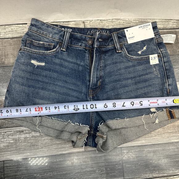 Arizona Jean Co. Hi- Rise Cuffed Cut Off Denim Shorts 9 Dark Blue distressed {70 - Picture 8 of 10